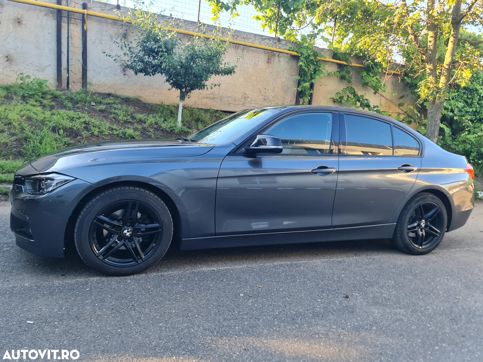 BMW Seria 3 - 11