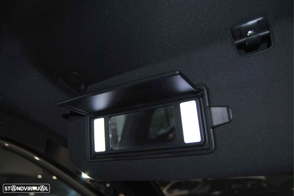 DS DS7 E-Tense Performance Line+ EAT8 - 32