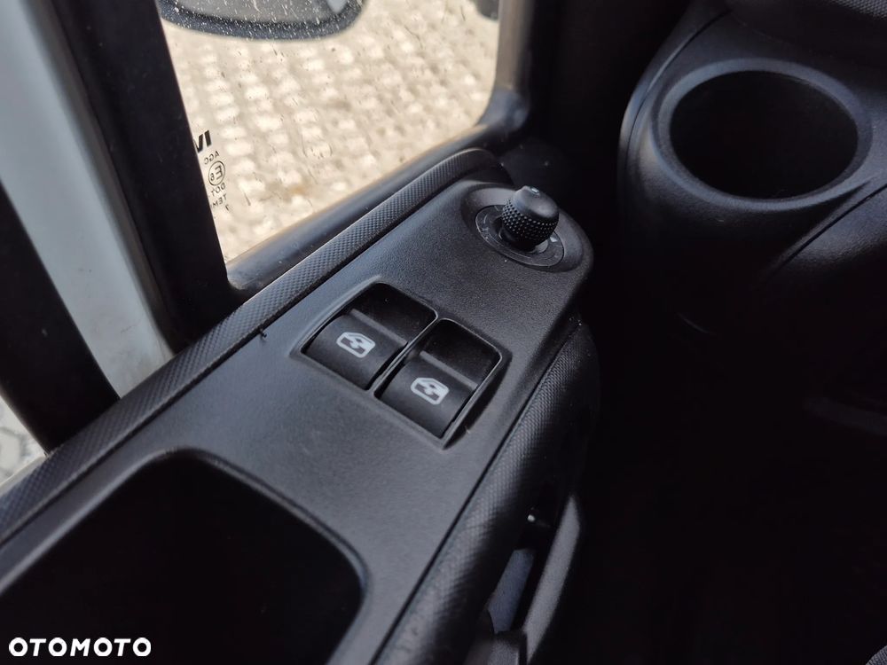 Iveco Daily 70C18 / 35C18 3.0HPi, Chłodnia hakowa Xarios 500 -20 / 30C - 11