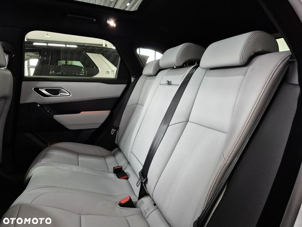 Land Rover Range Rover Velar P400 Belgravia Edition - 34