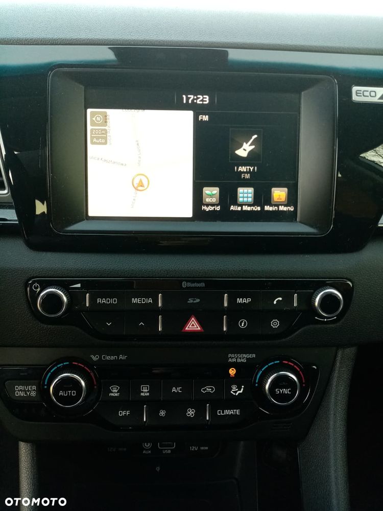Kia Niro - 8