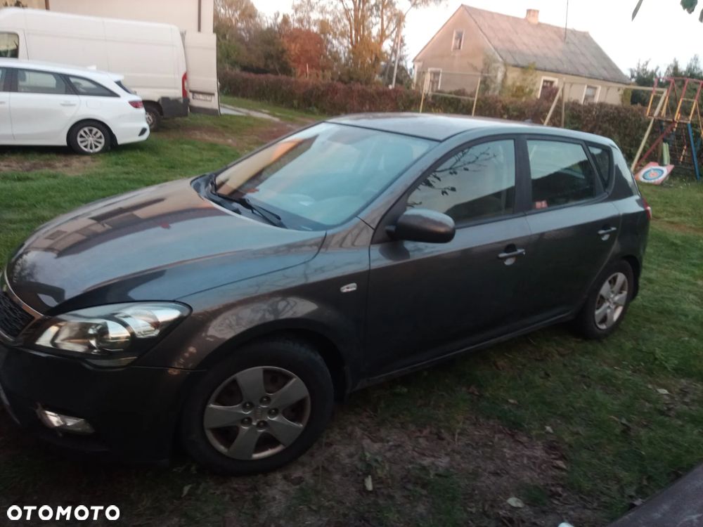 Kia Ceed Cee'd 1.4 M - 5