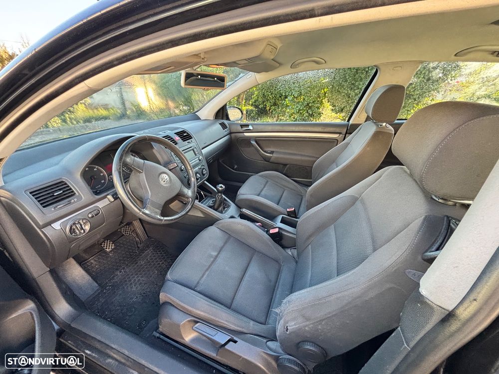 VW Golf - 8