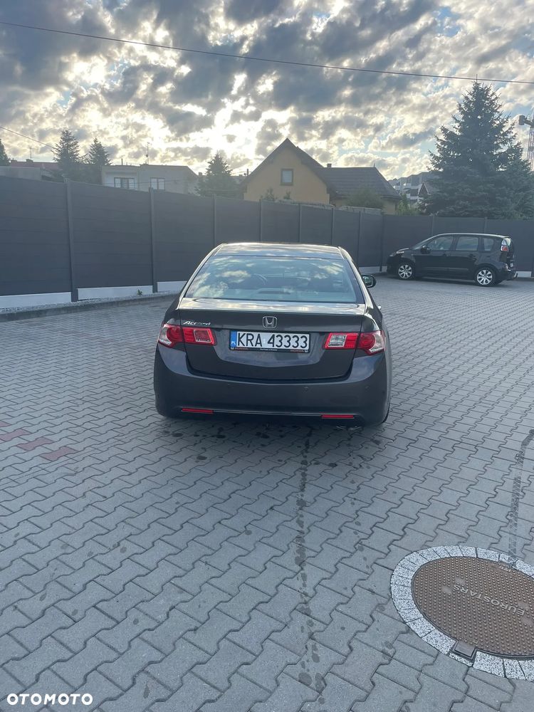 Honda Accord 2.2d Executive - 5