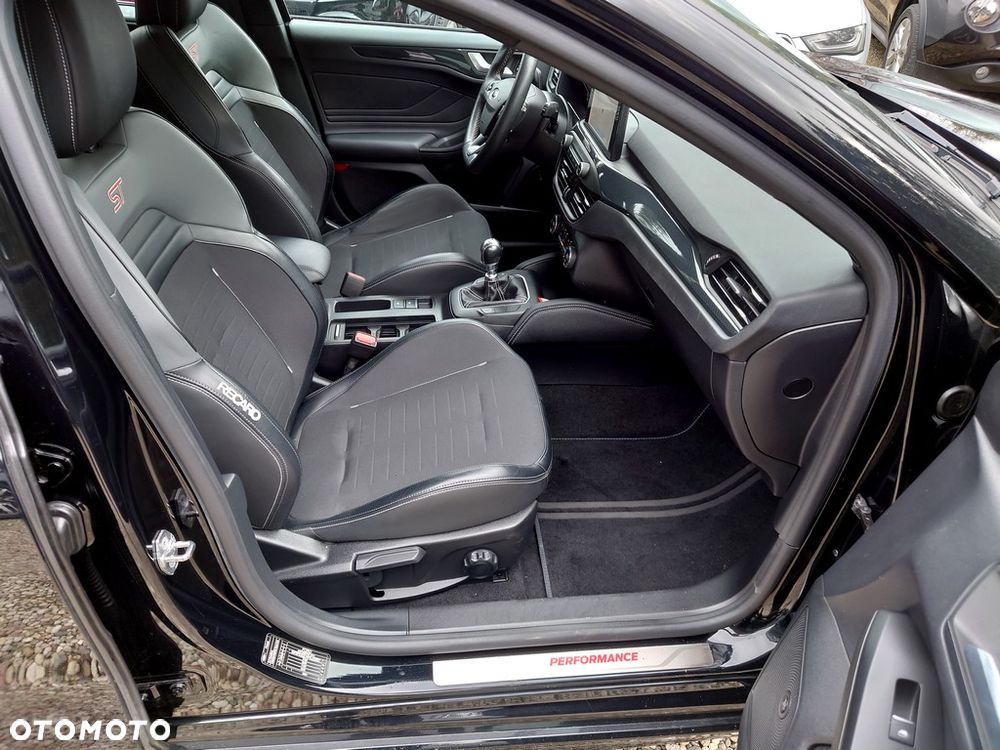 Ford Focus 2.0 EcoBlue ST - 7