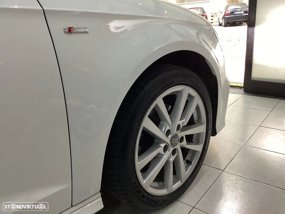 Audi A3 1.6 TDI S-line S tronic - 30