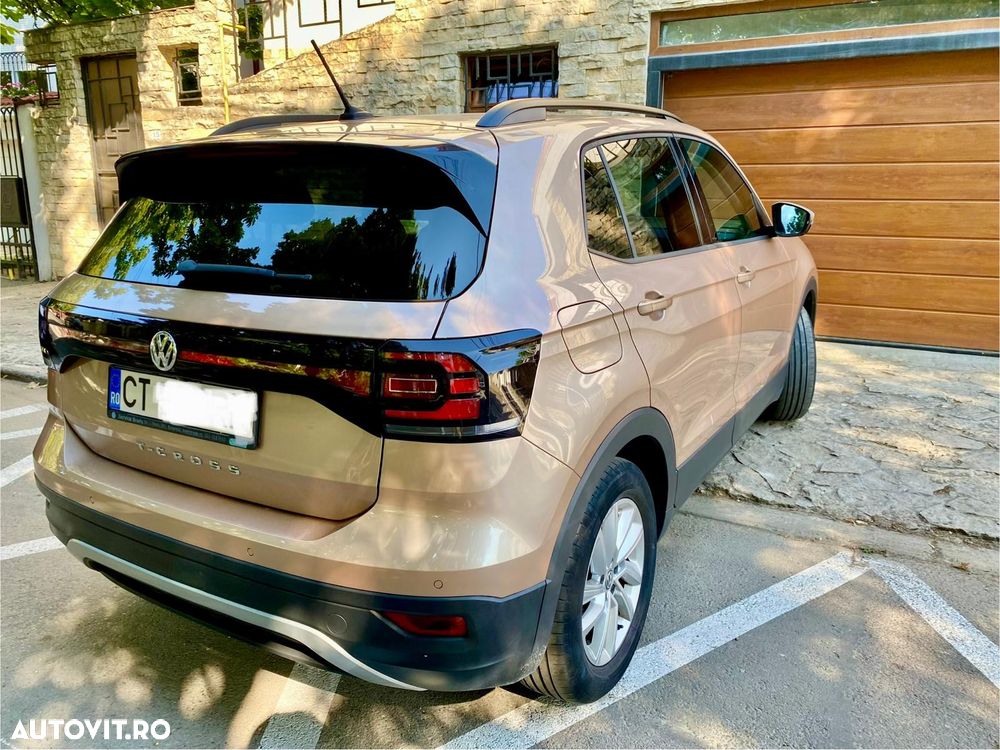 Volkswagen T-Cross - 3