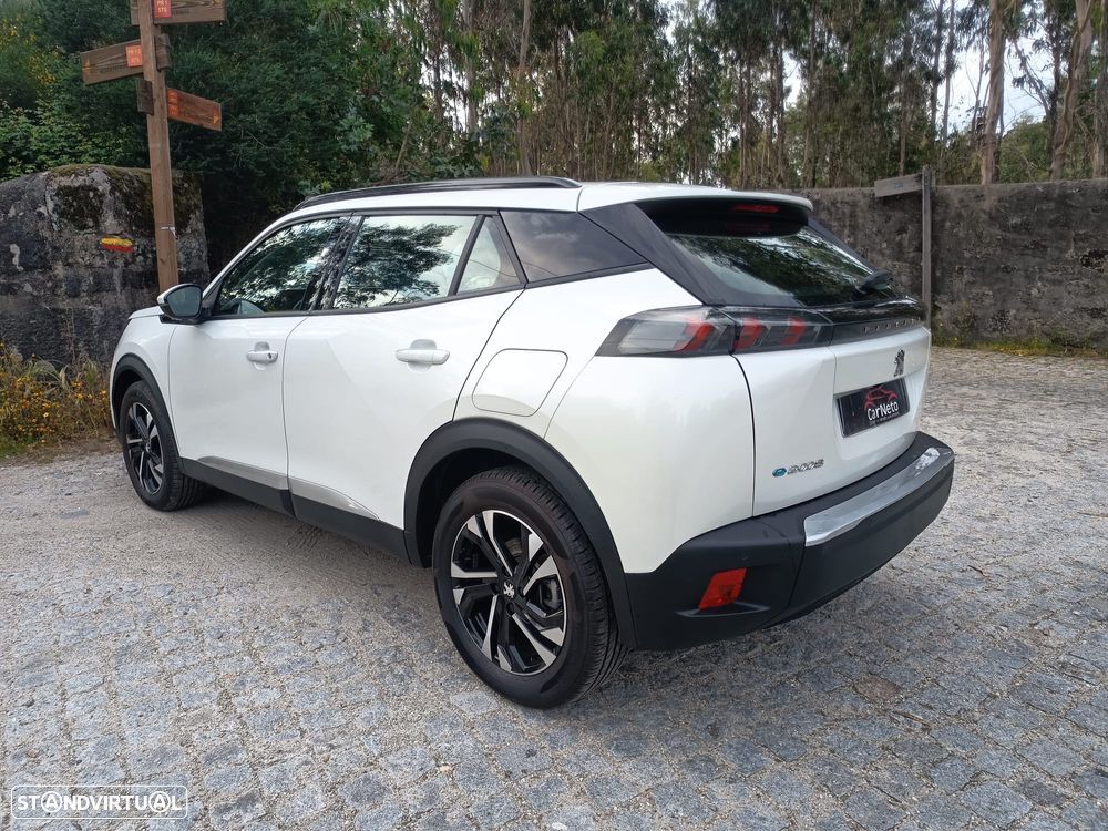 Peugeot e-2008 50 kWh GT Pack - 7