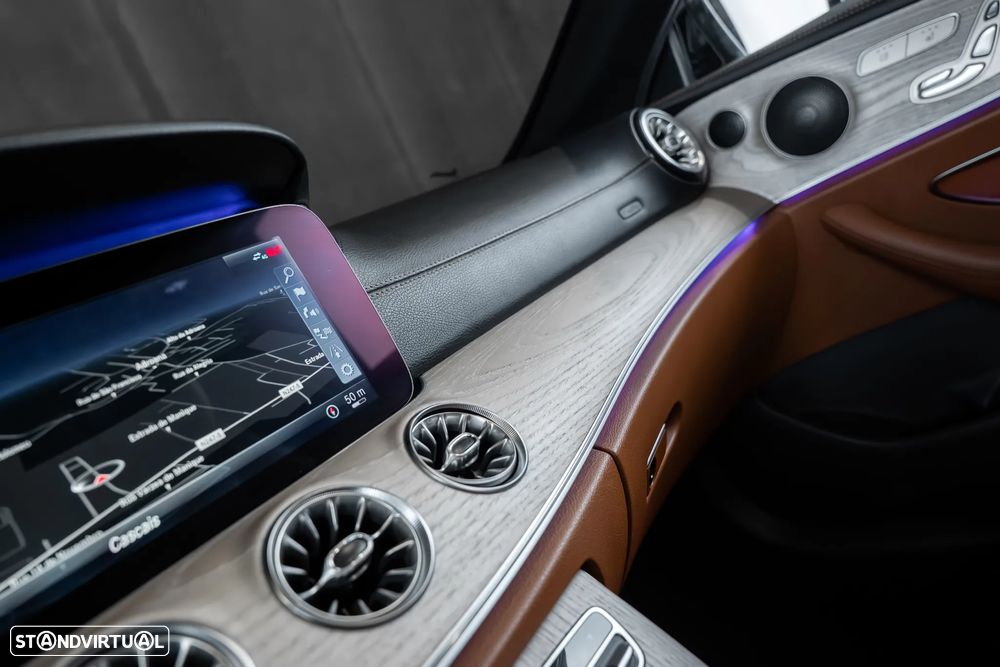 Mercedes-Benz E 300 9G-TRONIC AMG Line - 28