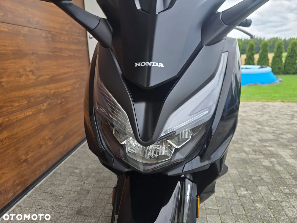 Honda NSS - 9