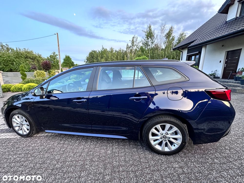 Toyota Corolla - 5