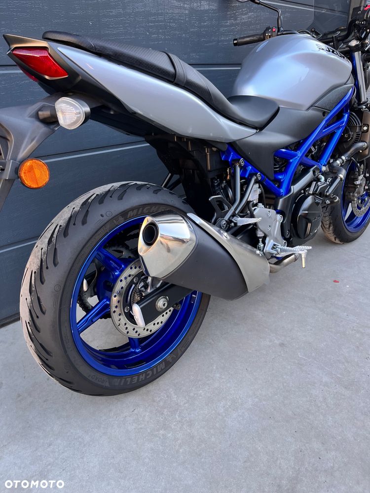 Suzuki SV - 3