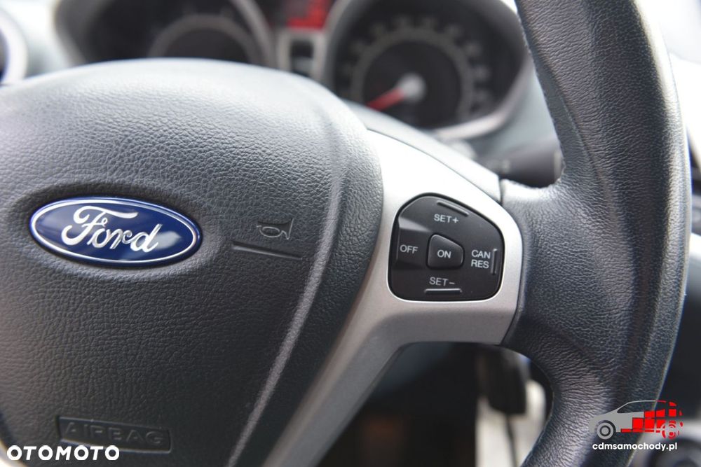 Ford Fiesta - 33