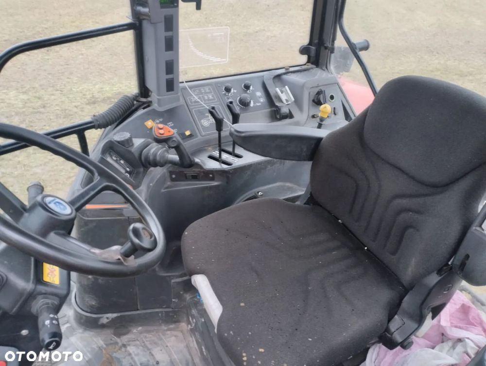 New Holland M100 - 16