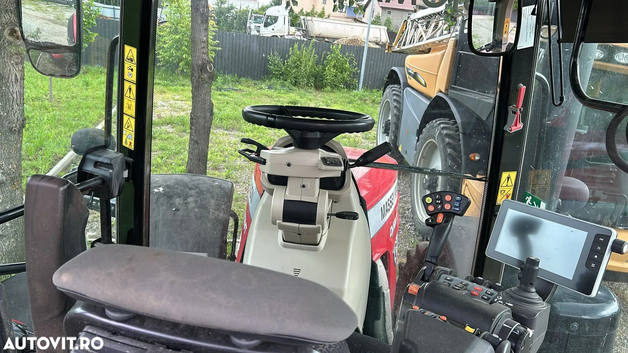 Massey Ferguson MF 8730 S DYNA-VT EXCLUSIVE - 11