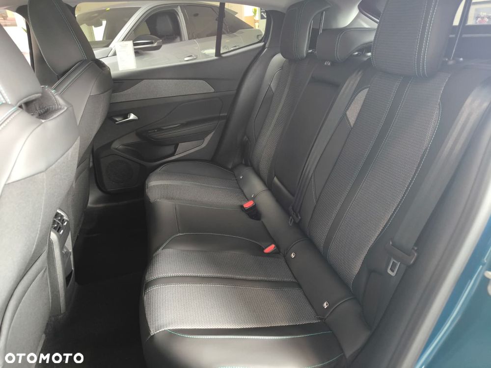 Peugeot 408 1.2 PureTech mHEV Allure S&S e-DSC6 - 6