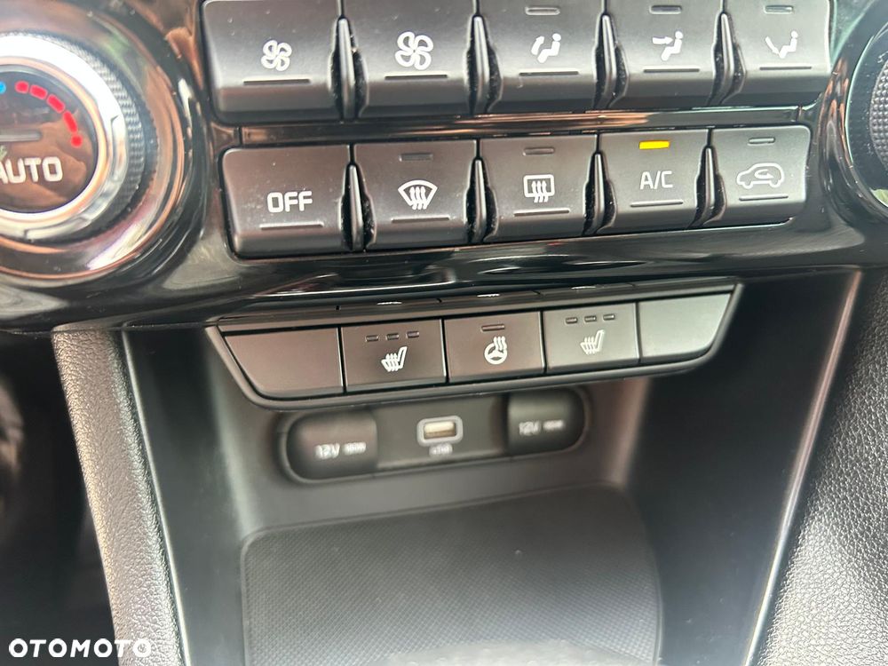 Kia Sportage 2.0 CRDI Business Line 4WD - 35