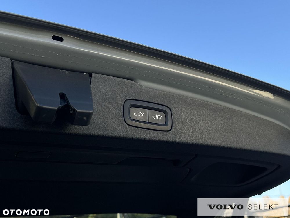 Volvo V60 Cross Country - 27