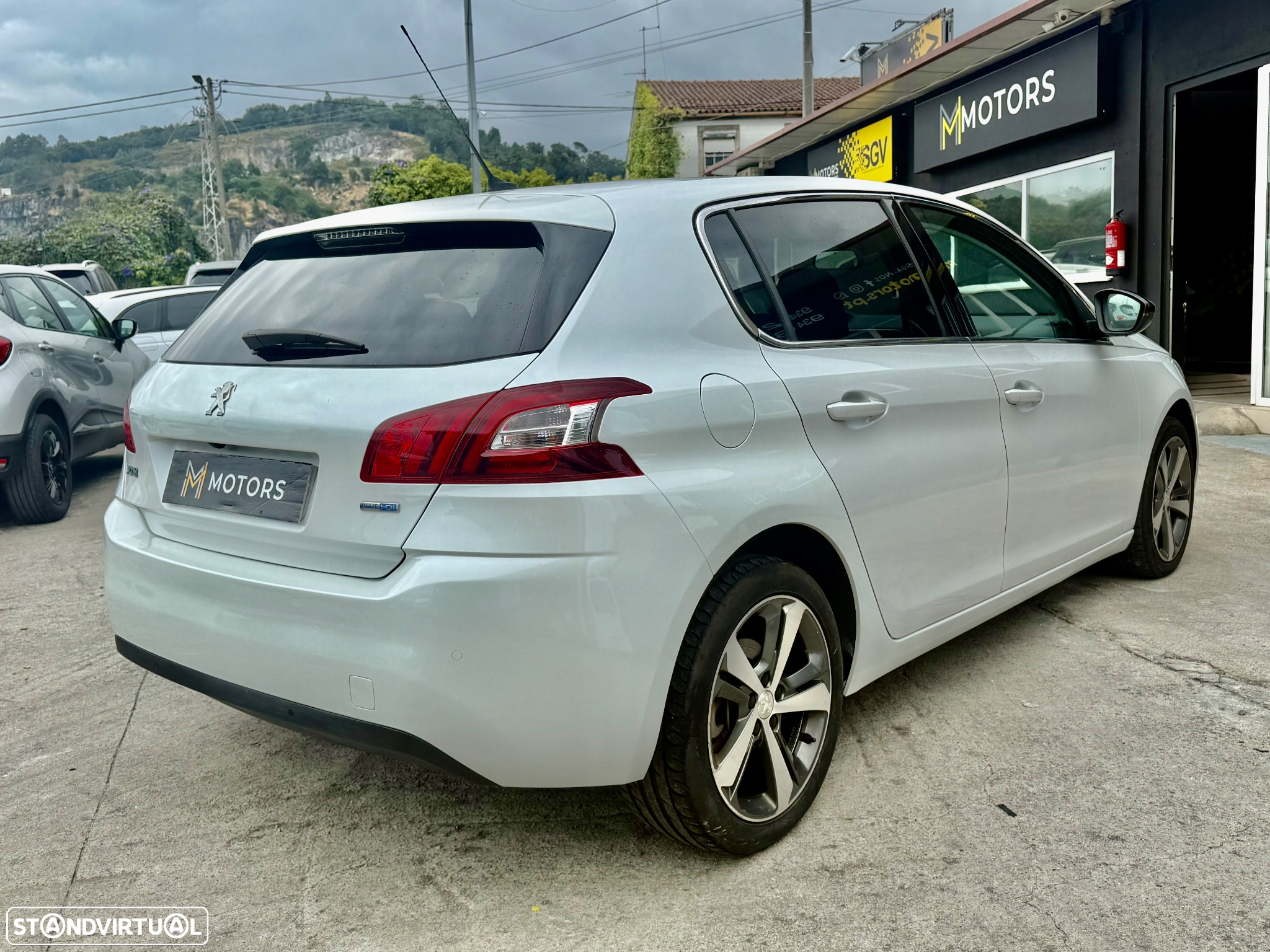 Peugeot 308 1.6 BlueHDi Allure J17 - 36