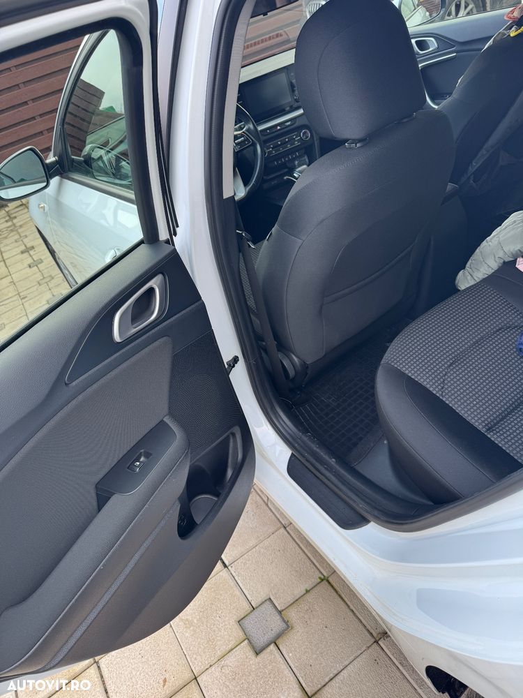 Kia Ceed 1.5 T-GDI 7DCT Best+ - 13