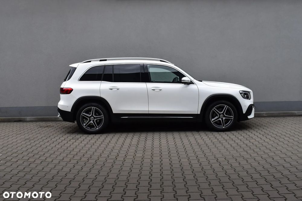 Mercedes-Benz GLB 200 4-Matic AMG Line 8G-DCT - 6