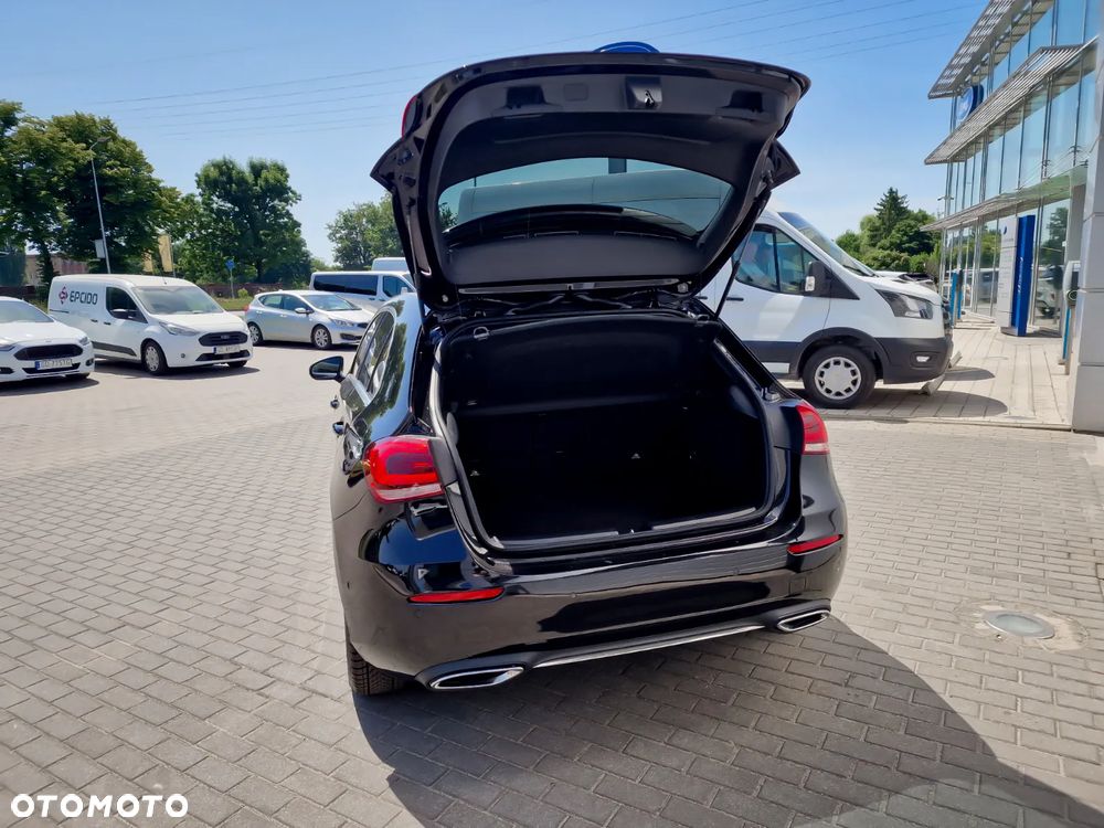 Mercedes-Benz Klasa A 200 d Progressive 8G-DCT - 27