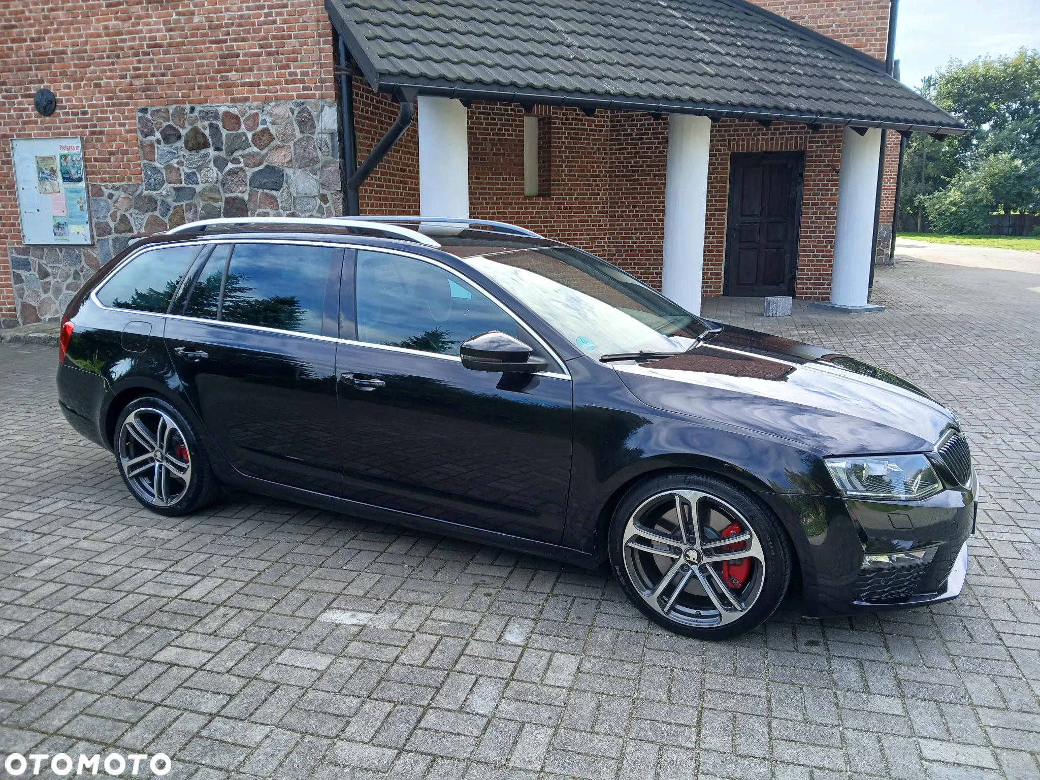 Skoda Octavia 2.0 TDI RS - 32
