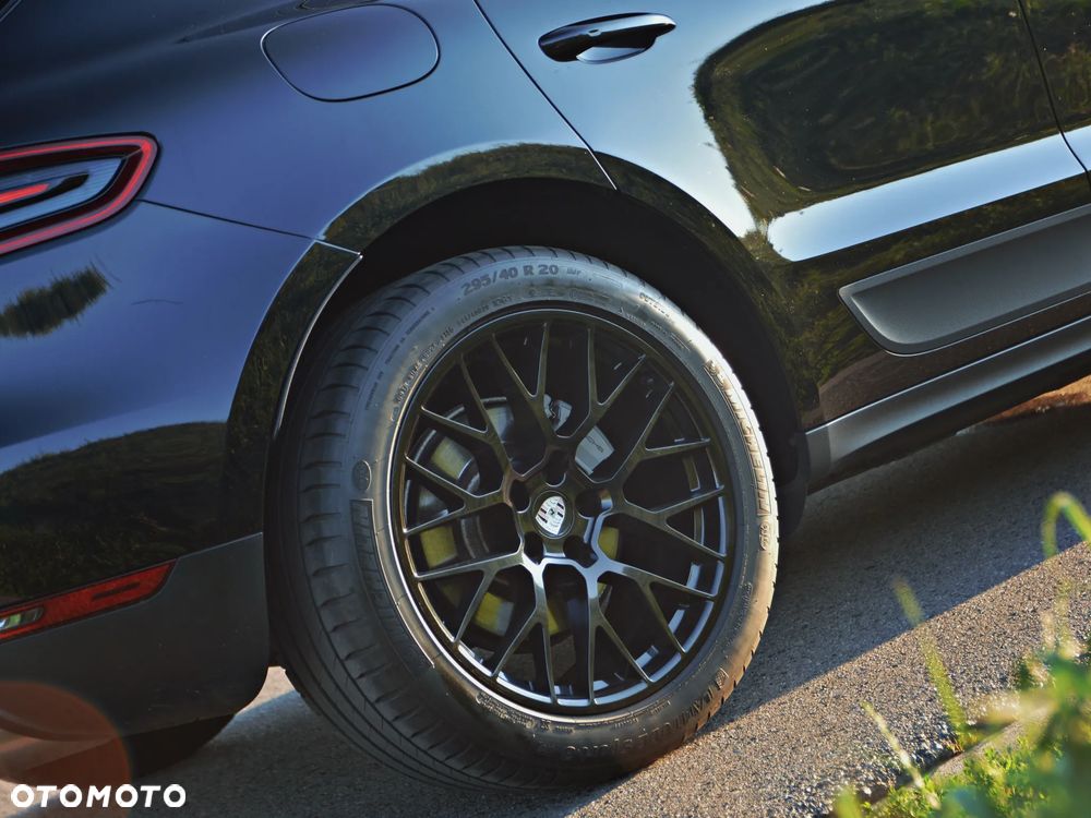 Porsche Macan - 22