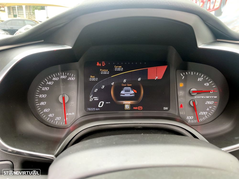 Chevrolet Corvette Stingray LT1 6.2 V8 - 18
