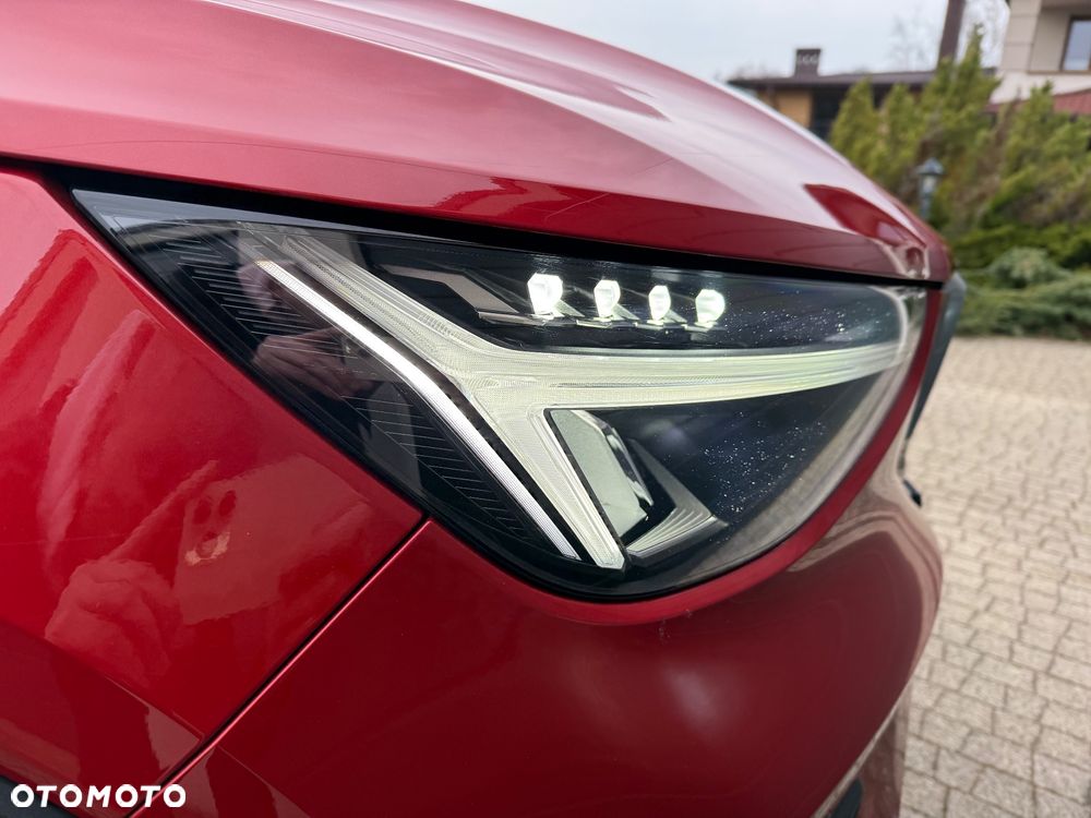 Volvo XC 40 B3 B DKG Plus Dark - 11