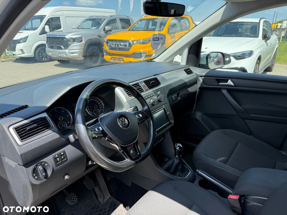 Volkswagen Caddy 2.0 TDI Comfortline - 9