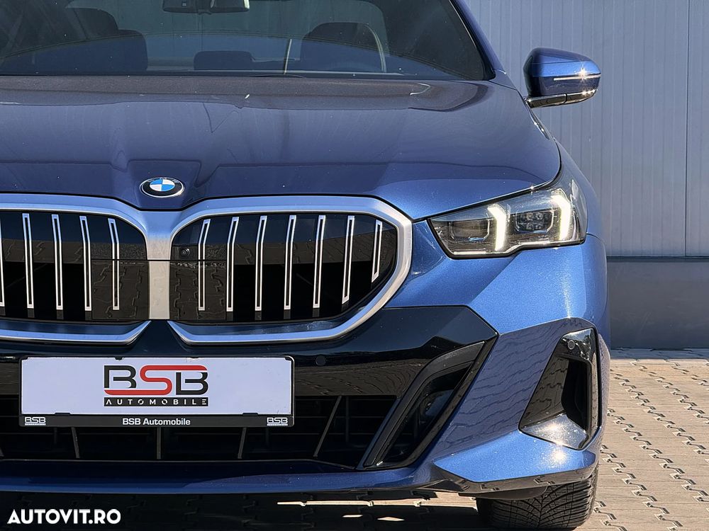 BMW Seria 5 520i AT MHEV - 39