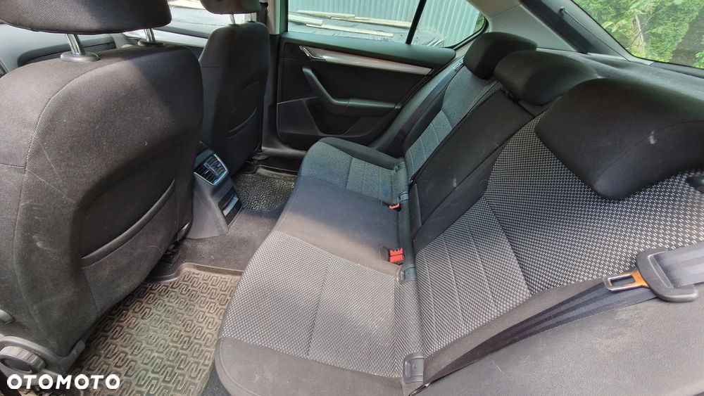 Skoda Octavia 1.5 TSI ACT Ambition - 9