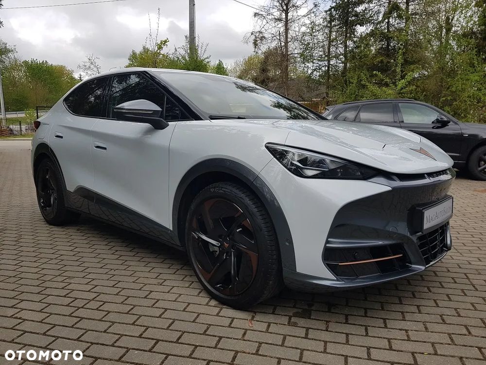 Cupra Tavascan - 8