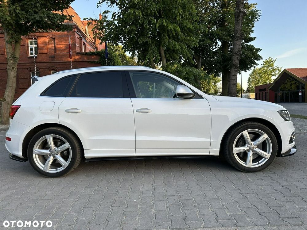 Audi SQ5 - 5