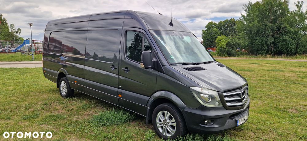 Mercedes-Benz Sprinter 319 - 4