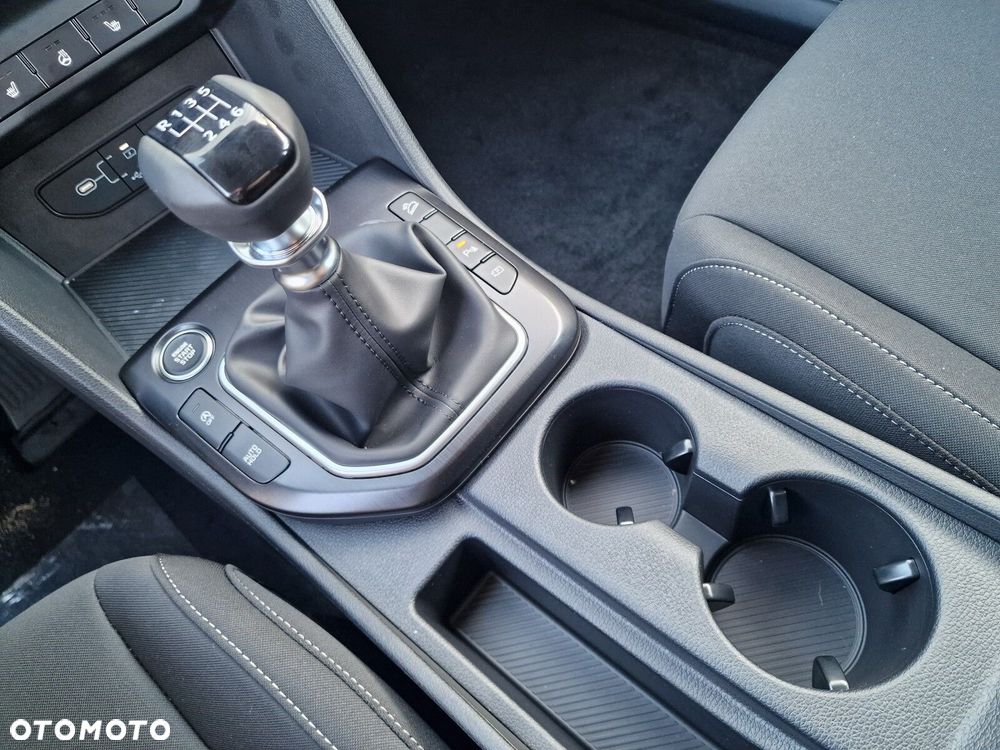 Kia Sportage - 16