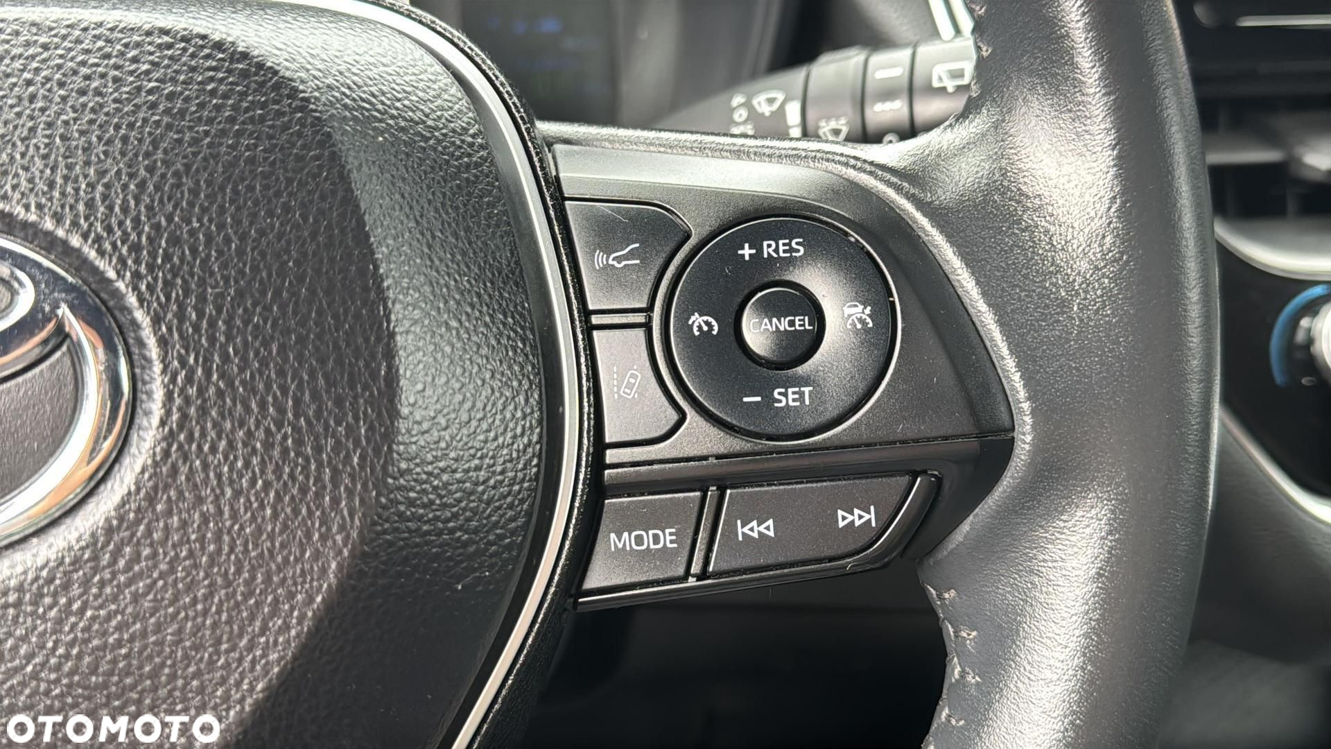 Toyota Corolla 1.8 Hybrid GPF Active - 25