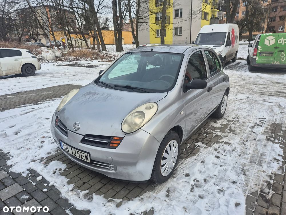 Nissan Micra - 1