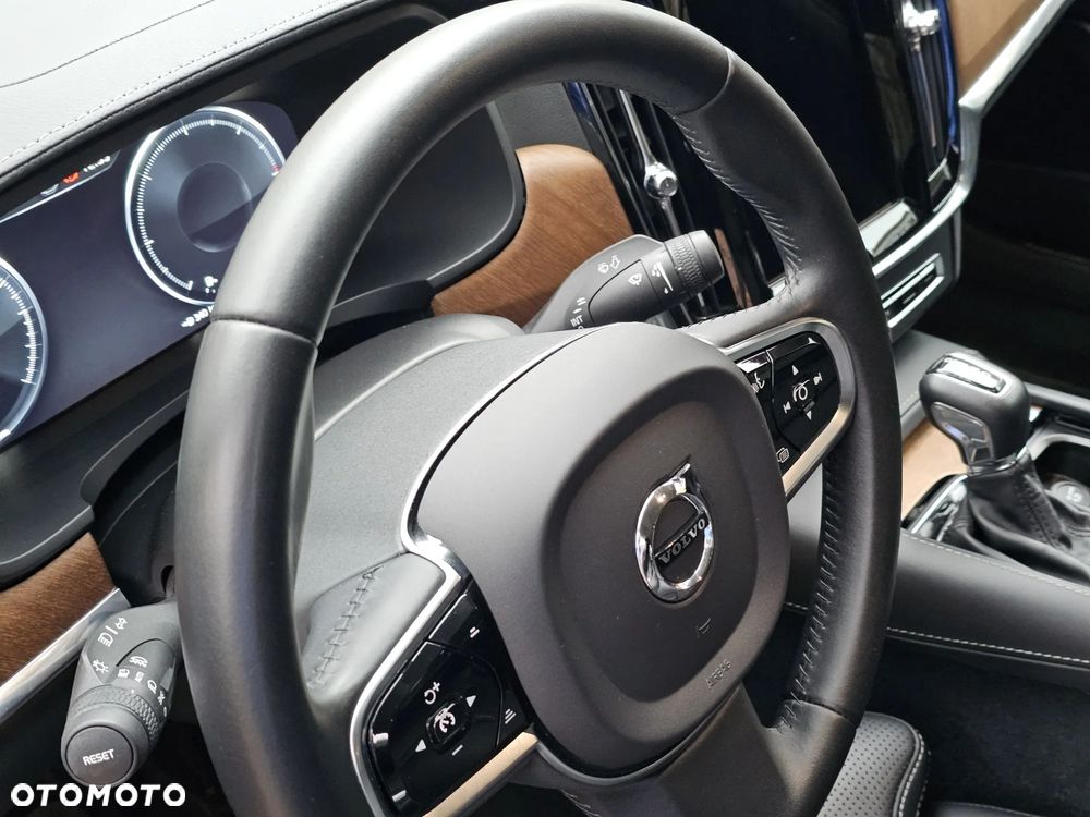 Volvo S90 D4 Inscription - 15