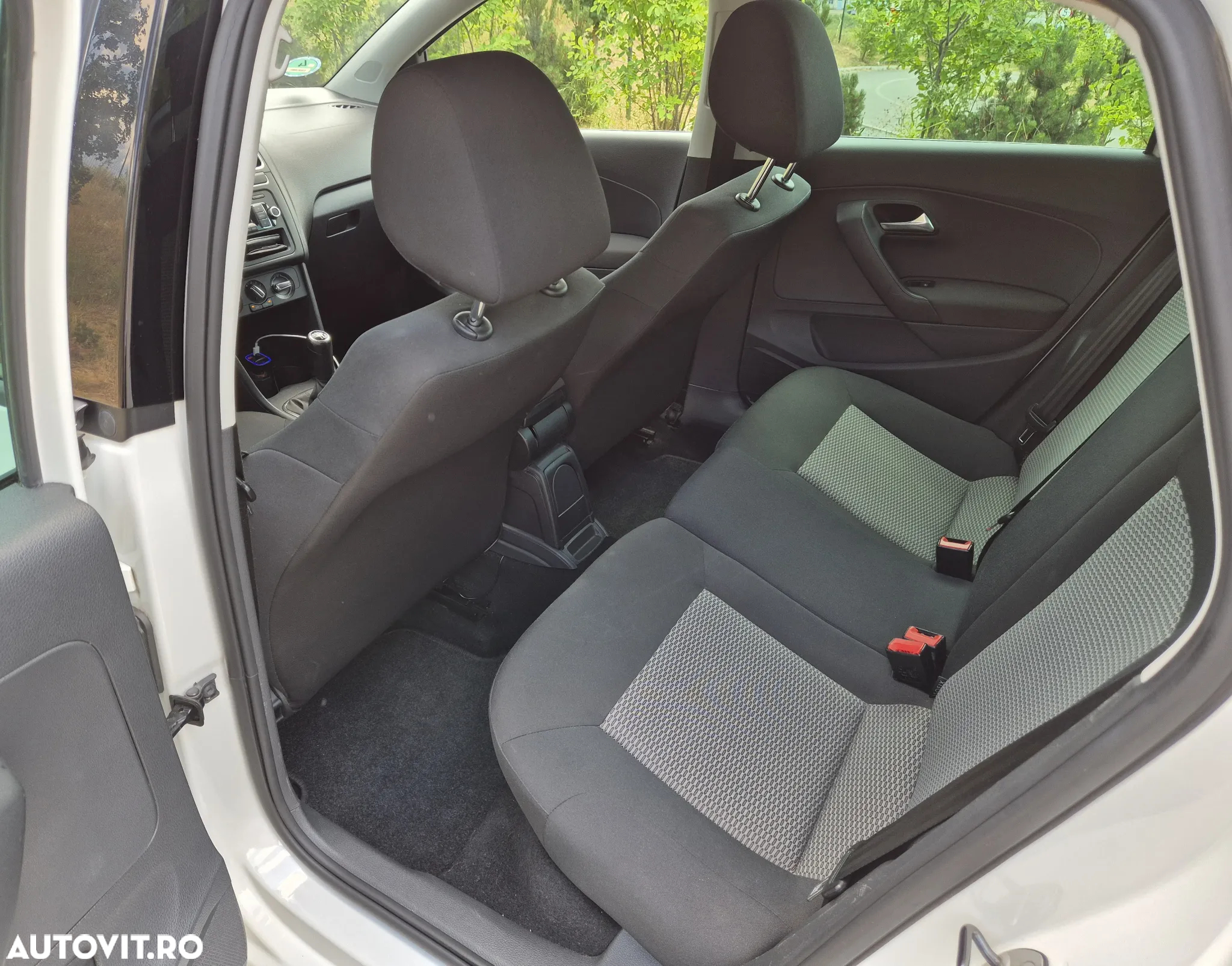 Volkswagen Polo 1.2 TDI Blue Motion - 12