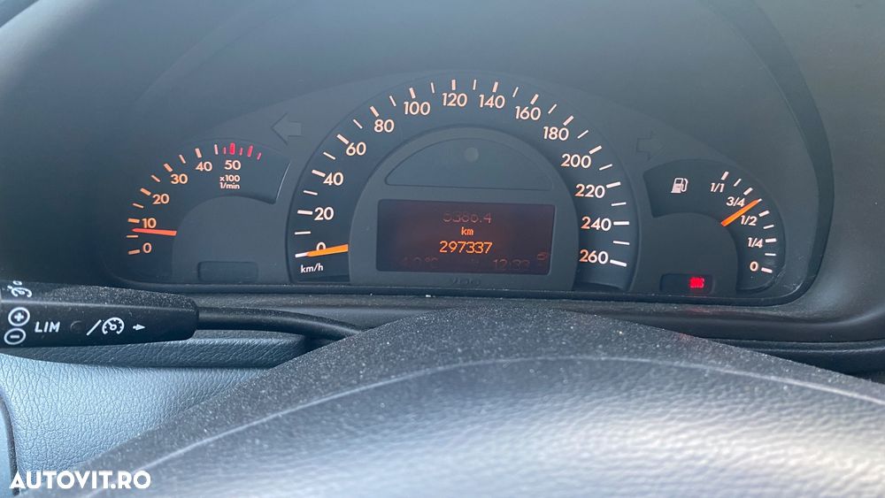 Mercedes-Benz C 270 T CDI Avantgarde - 5