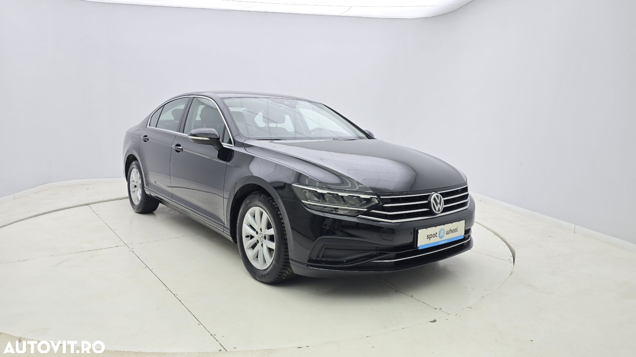 Volkswagen Passat 2.0 TDI DSG Comfortline - 4