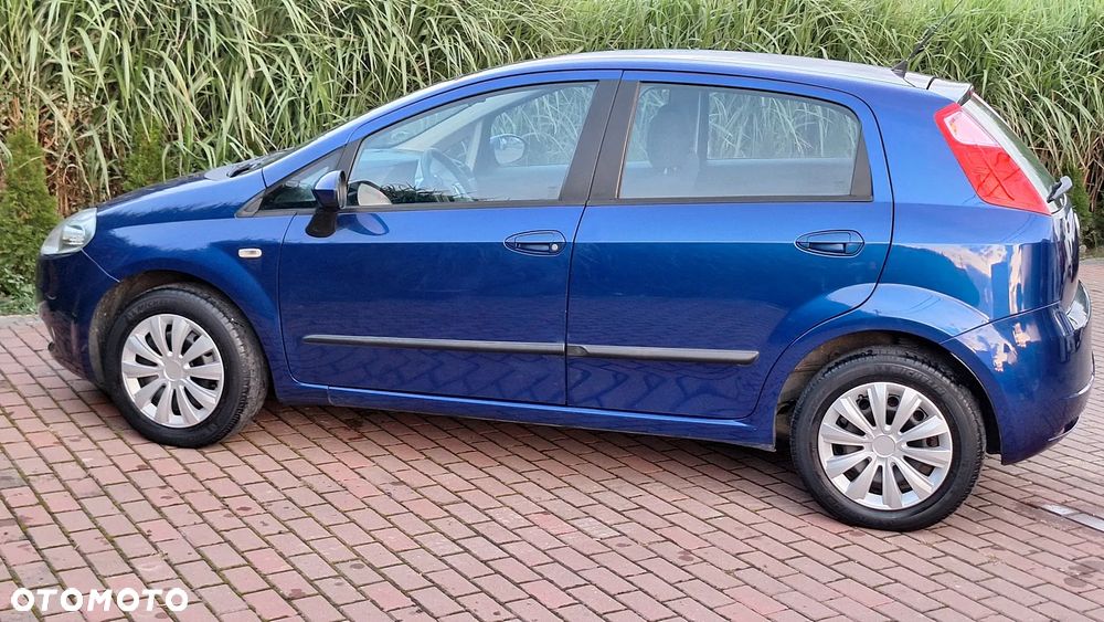 Fiat Grande Punto - 4