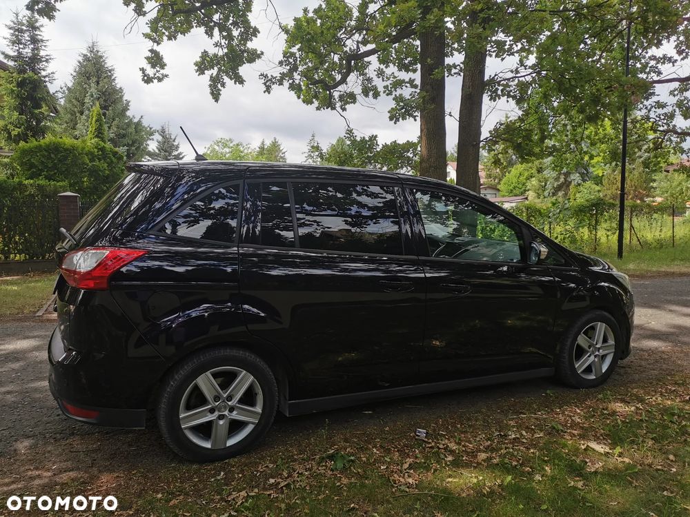 Ford Grand C-MAX - 6