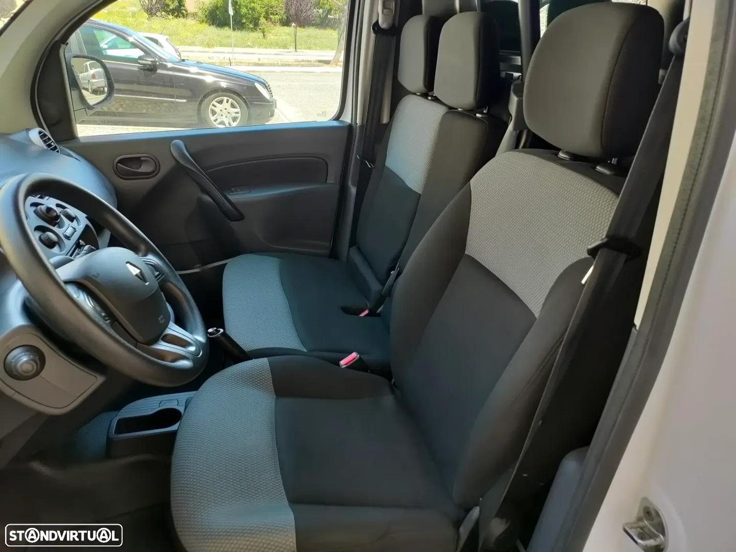 Renault Kangoo 1.5 Dci Maxi 3 Lug Fibrada - 6
