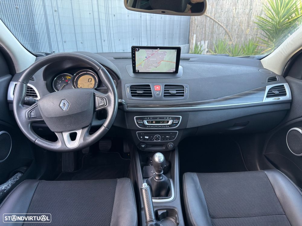Renault Mégane Sport Tourer 1.5 dCi Dynamique S CO2 Champion — fotografia 4