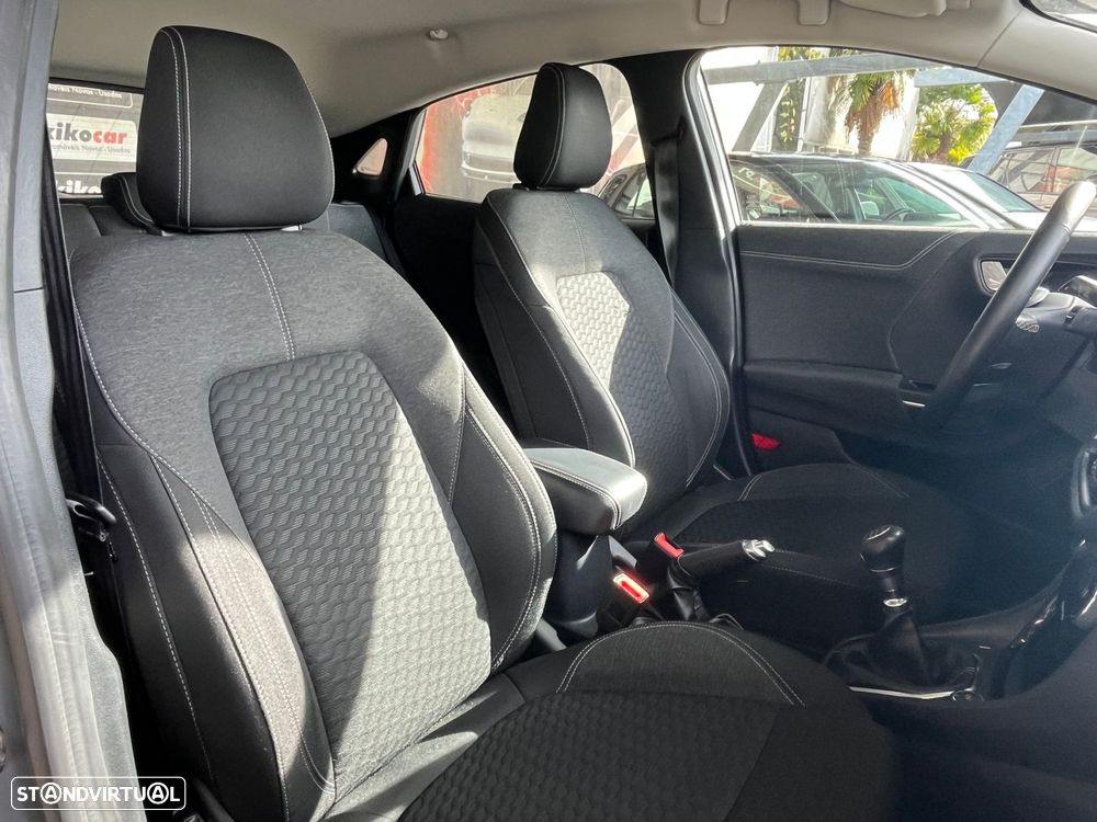 Ford Puma 1.0 EcoBoost Hybrid TITANIUM - 49