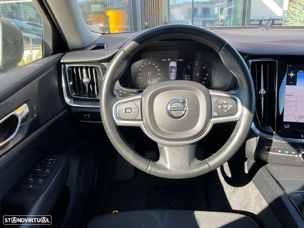 Volvo V60 2.0 D3 - 21