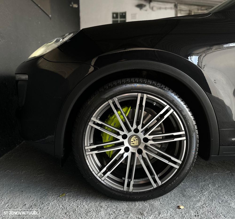 Porsche Cayenne S Hybrid Tiptronic S - 5